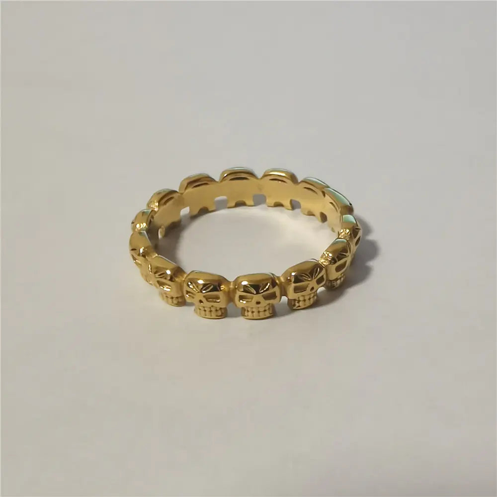 Bague en acier titane pour homme avec tête de mort punk rétro