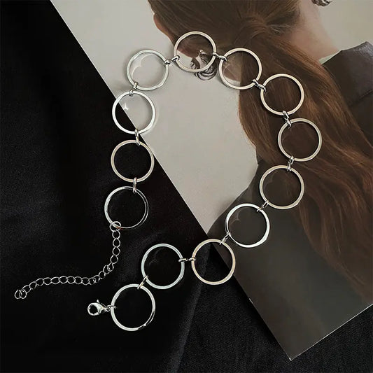 Collier ras du cou minimaliste tendance avec pendentif