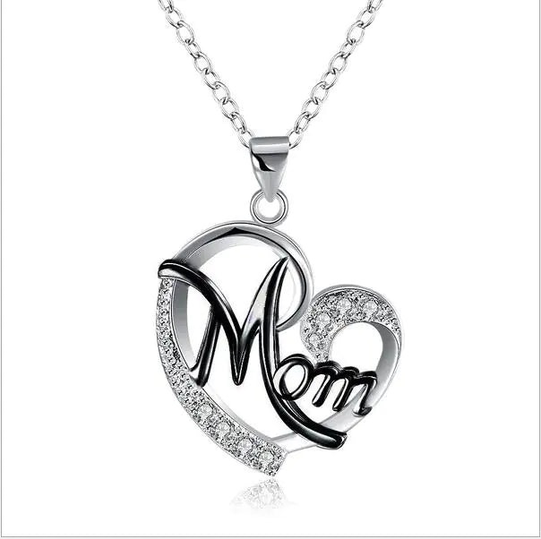 Mom's Heart-Shaped Crystal Pendant Necklace with Diamonds
