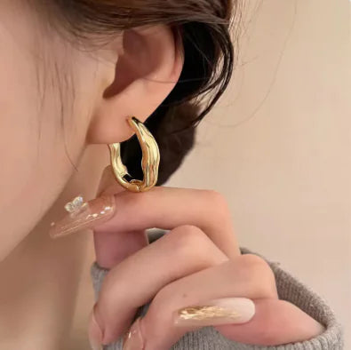Geo Charm Ear Clip