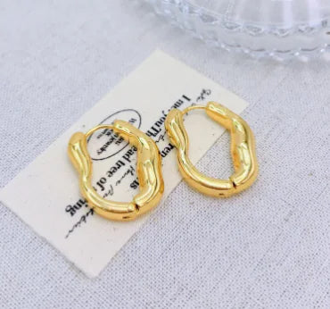 Clip d'oreille Geo Charm